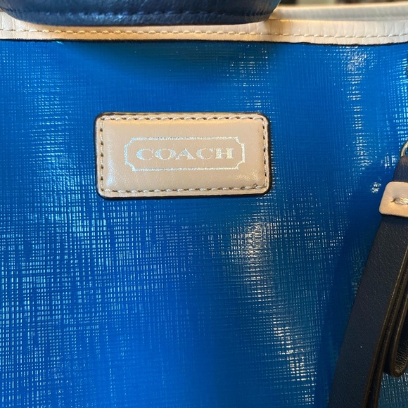 Coach Vibrant Blue and Cream Tote Bag - Picture 2 of 8